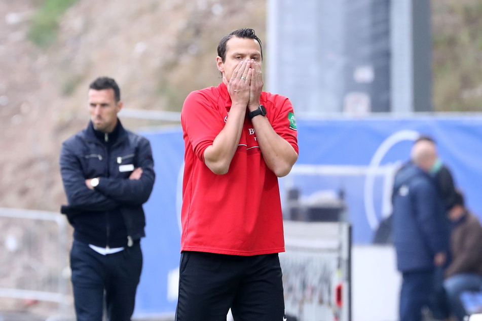 Teamchef Marc Hensel (35) konnte es - mal wieder - nicht fassen. Sein Team agierte zu leichtsinnig.
