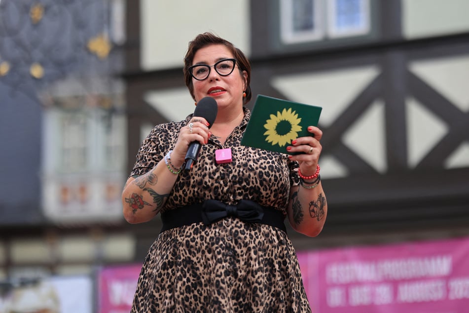 Susan Sziborra-Seidlitz (48, Grüne) wehrt sich gegen Vorwürfe über ihren Mann.