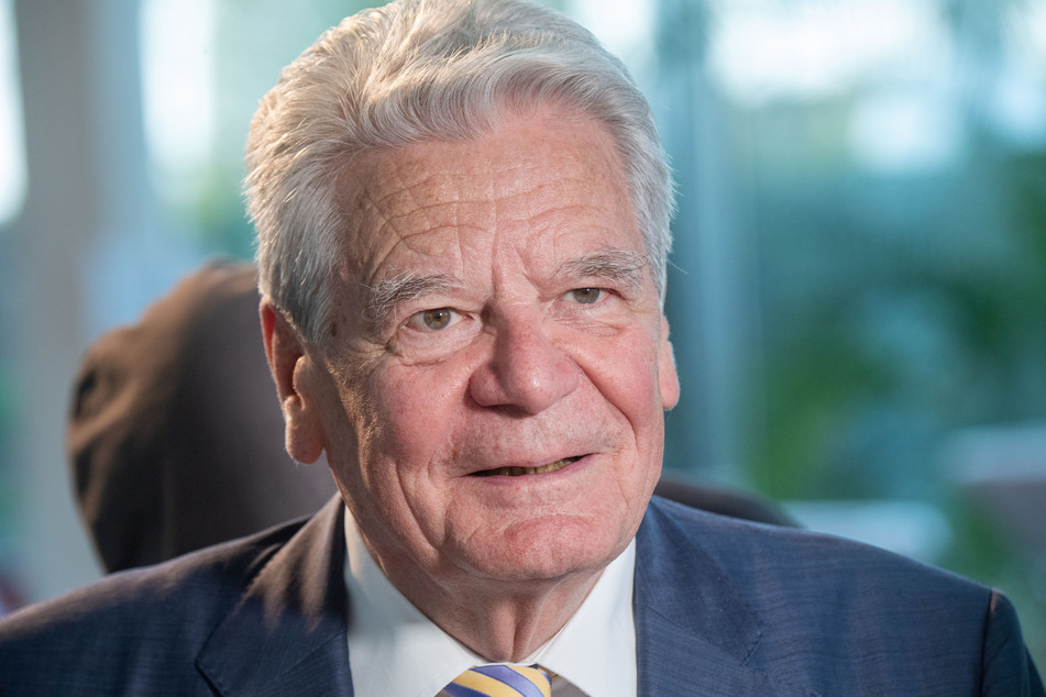 Der ehemalige Bundespräsident Joachim Gauck (82).