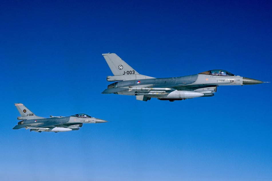 24 F-16-Jets aus niederländischen beständen sollen schon "bald" an die Ukraine geliefert werden.