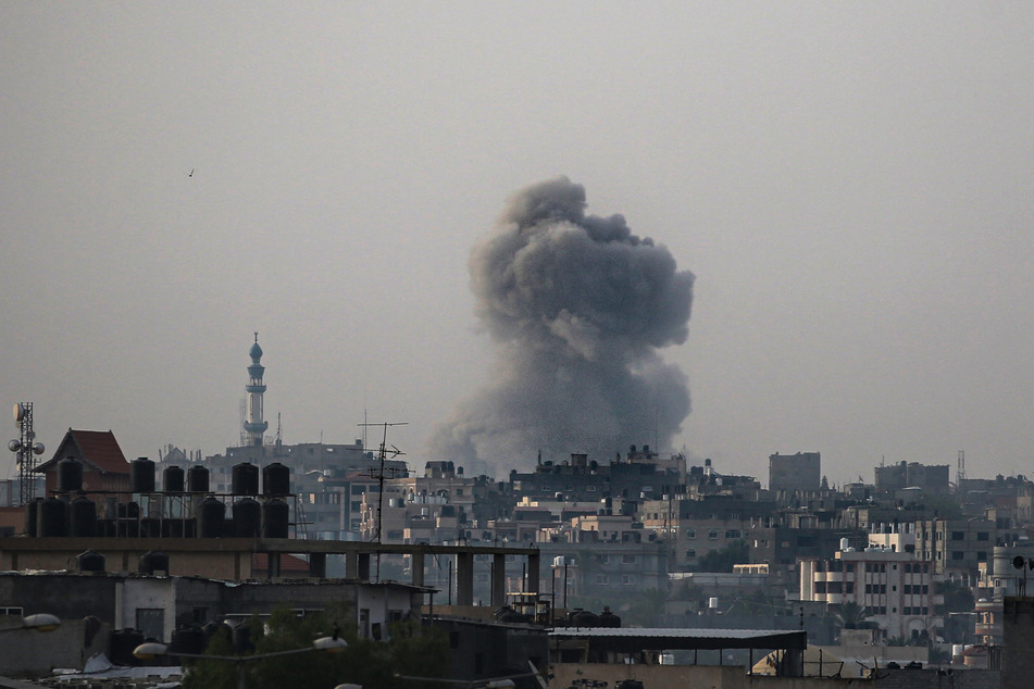 Israel continued to bomb Rafah as hundreds of thousands of Palestinians fled Gaza's southern city.