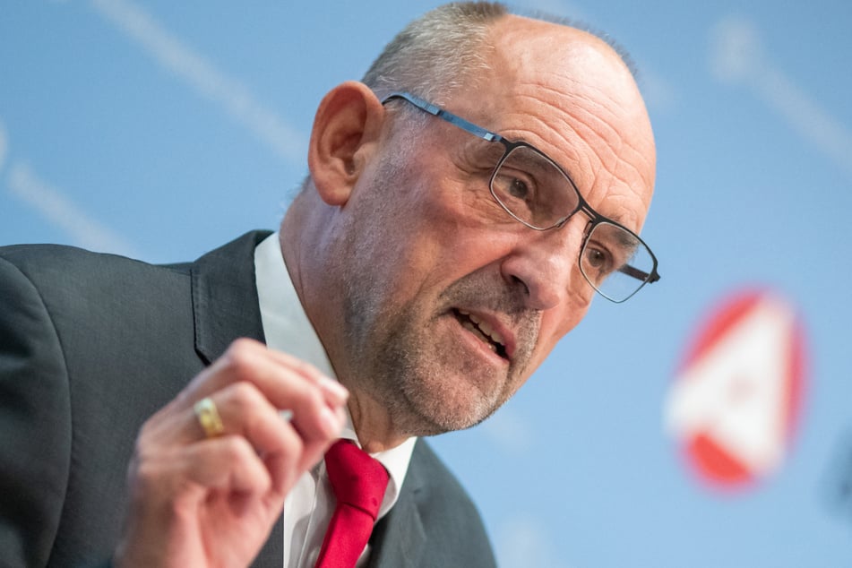 Detlef Scheele (65) ist Vorstandsvorsitzender der Bundesagentur für Arbeit.