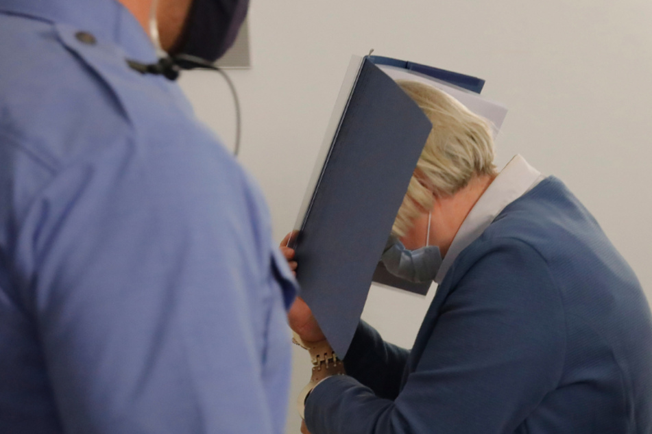 Chemnitzer Mordprozess: So soll sich Annelie K. (67) die Todes-Medikamente besorgt haben