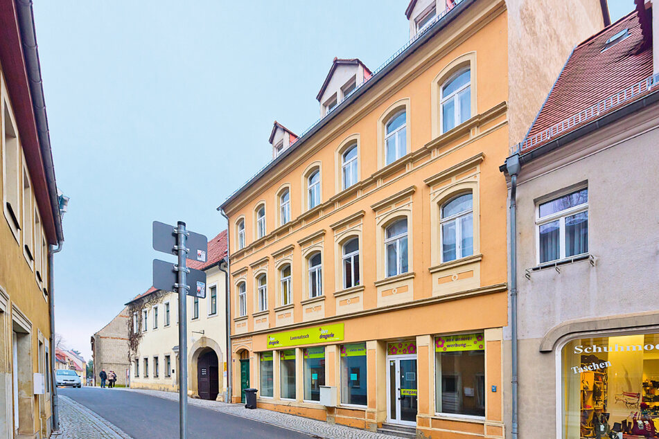 Denkmalg. Wohn- und Geschäftshaus mit Seitenflügel in Lommatzsch / Mindestgebot 185.000 Euro