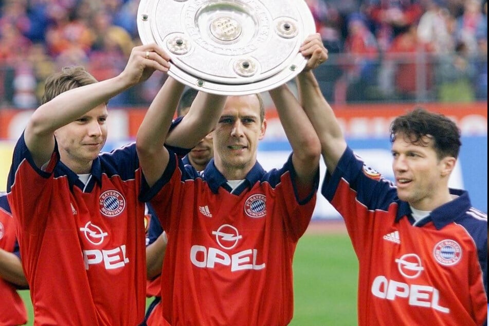 Mit den Stars wie Mario Basler oder Lothar Matthäus (r.) wurde Michael Tarnat (l.) viermal Meister, holte 2001 den Champions-League-Titel.