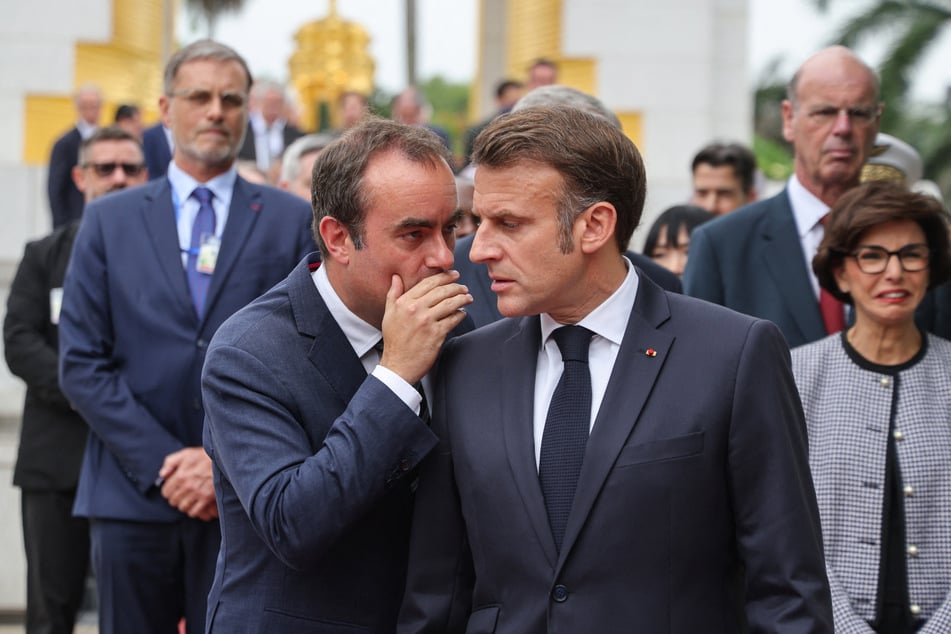 Lecornu gilt als enger Vertrauter von Präsident Emanuel Macron (47)