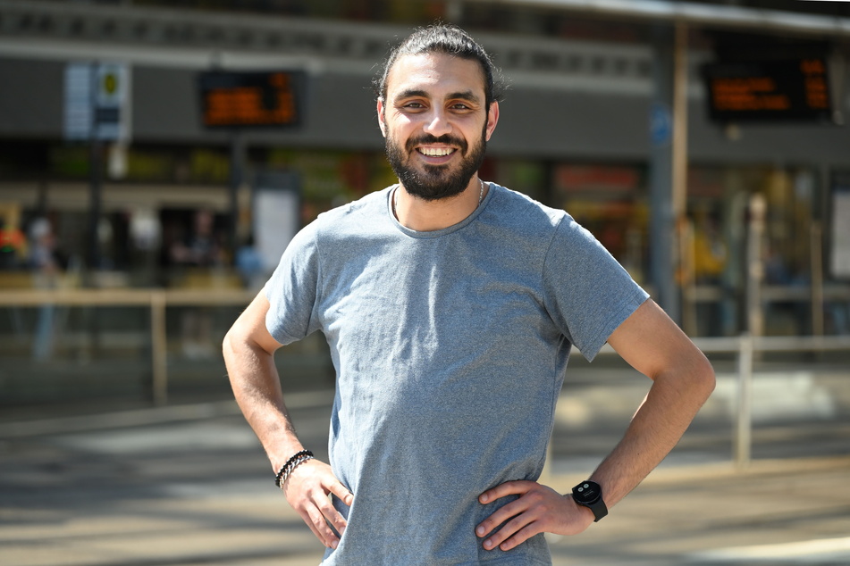 Sozialarbeiter Ahmed Bejaoui (31) von den Grünen wünscht sich mehr Beschäftigung mit Flüchtlingen.
