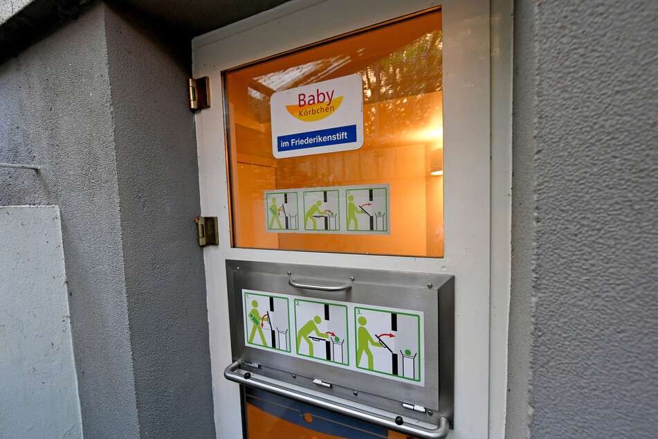 Das Babykörbchen im Friederikenstift-Krankenhaus in der niedersächsischen Landeshauptstadt Hannover.