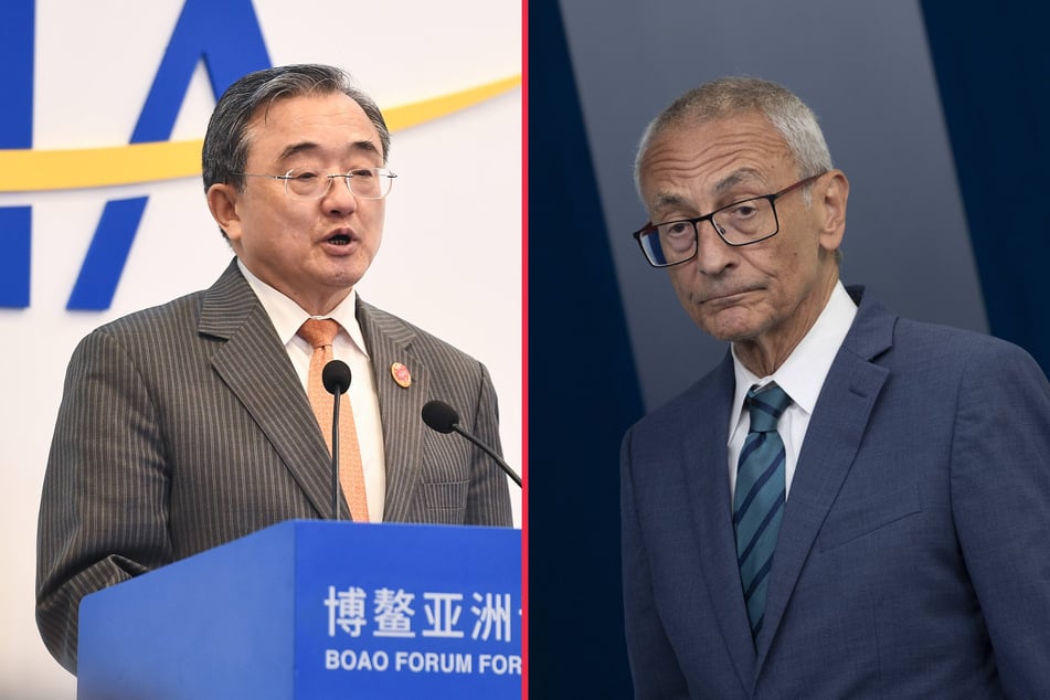 US climate change diplomat John Podesta (r.) is rumored to be meeting with his Chinese counterpart Liu Zhenmin (l.) next week to discuss issues around climate change.