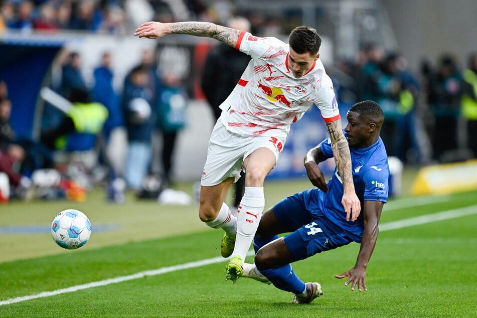 Nicht zu sehen im ersten Durchgang, dass der Zweite gegen den 15. spielte. Die TSG agierte gegen die Sachsen auf Augenhöhe.