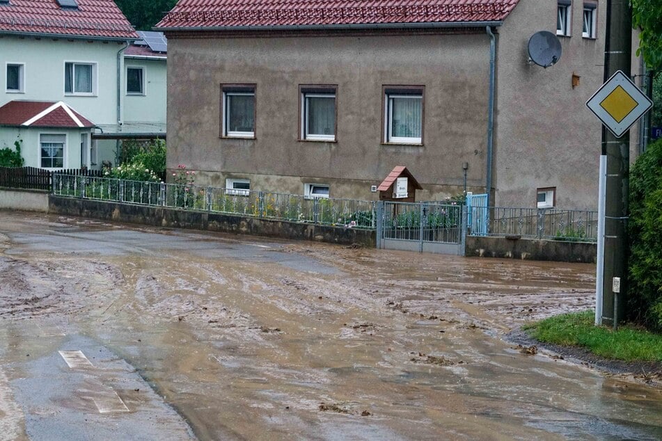 In der Gemeinde Jahnatal wurden mehrere Straßen überflutet.