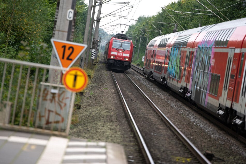 Im Regio Görlitz-Bautzen soll ein 19-Jähriger zwei Mädchen sexuell belästigt haben. (Symbolbild)