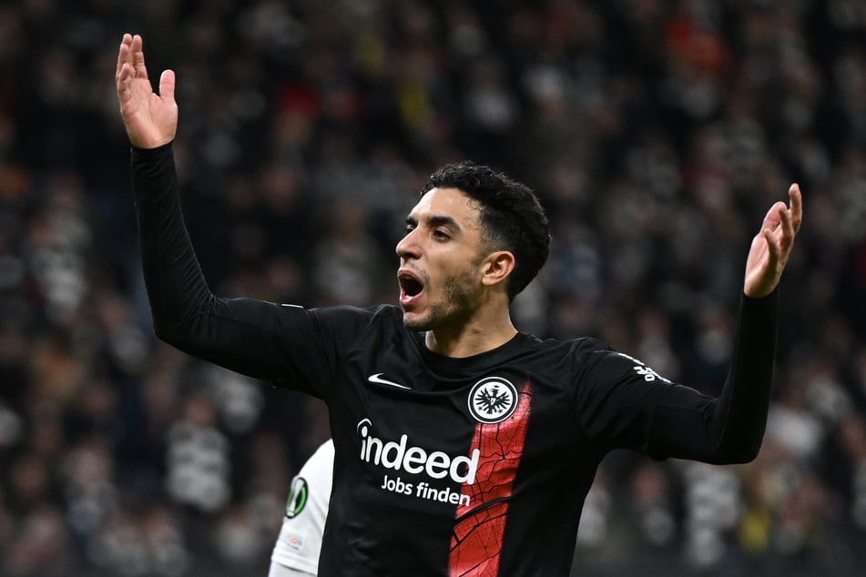 Eintracht Frankfurts Omar Marmoush (25) steht dank seiner insgesamt guten Bundesliga-Saison auf dem Zettel einiger Topklubs.