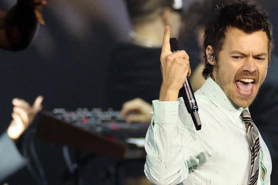 Harry Styles gets emotional about coming back to music at one-off gig: "I've rediscovered what a privilege it is"