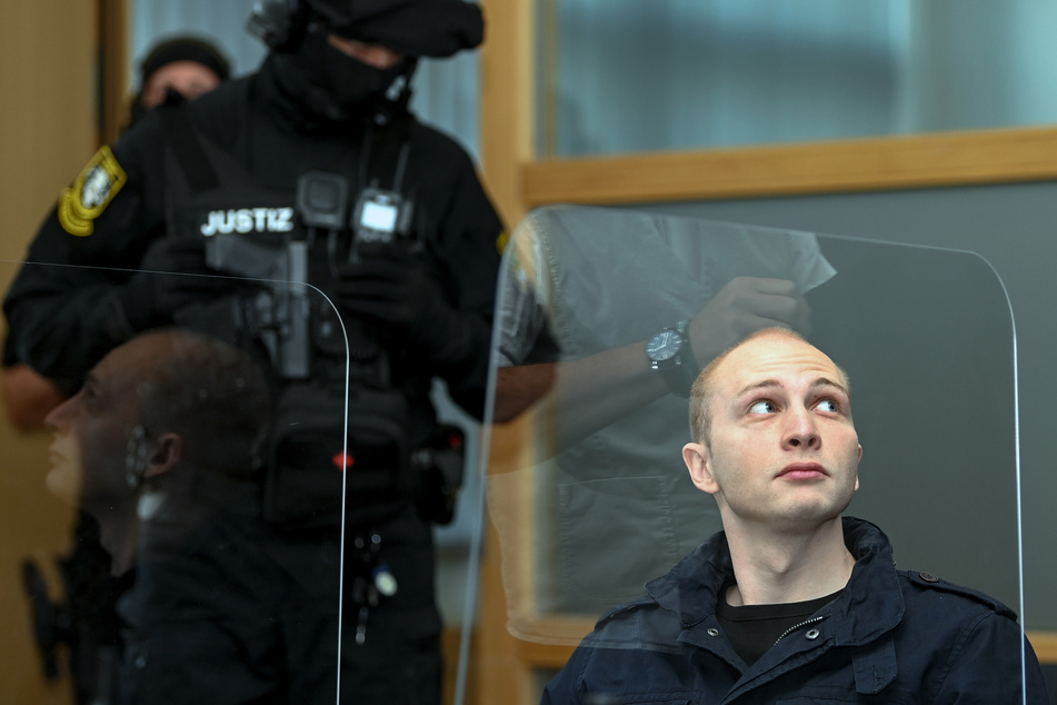 Revierpolizisten aus Zeitz schildern Festnahme des Halle-Attentäters: "Ruhig und gefasst"
