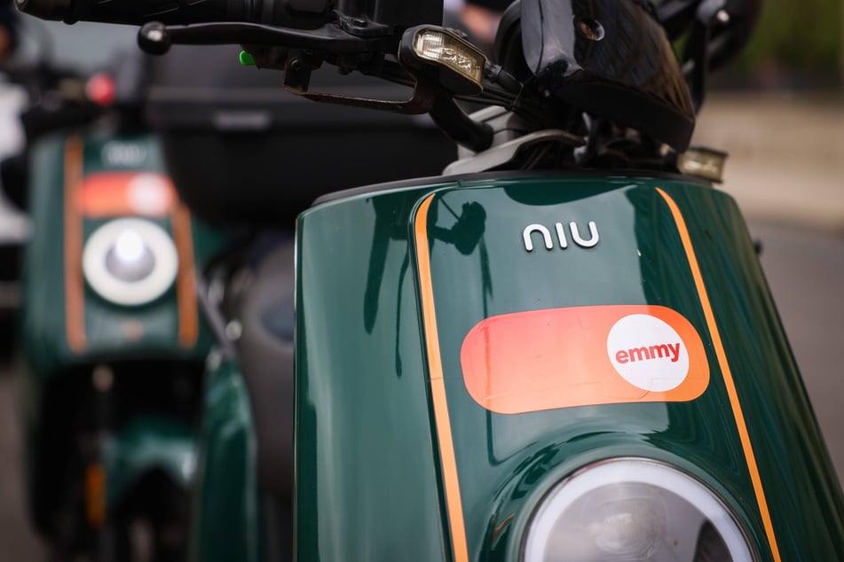 Der Berliner Anbieter nutzt E-Mopeds vom chinesischen Hersteller "niu".