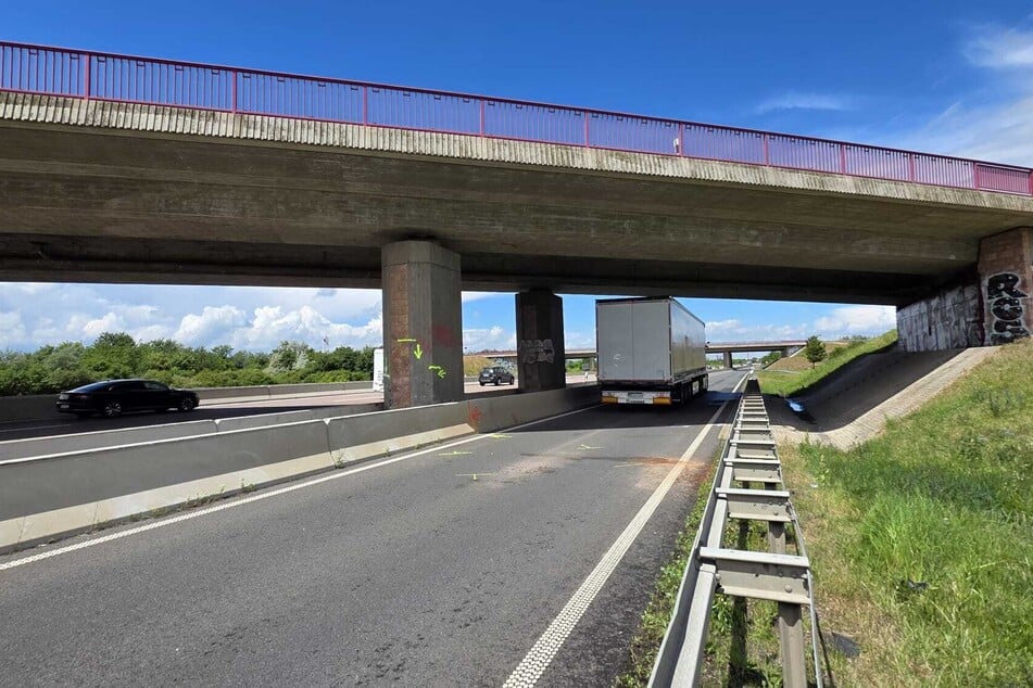 Am Donnerstag rekonstruierte die Polizei den Unfall auf der Autobahn. Dazu musste die A9 vorübergehend erneut gesperrt werden.