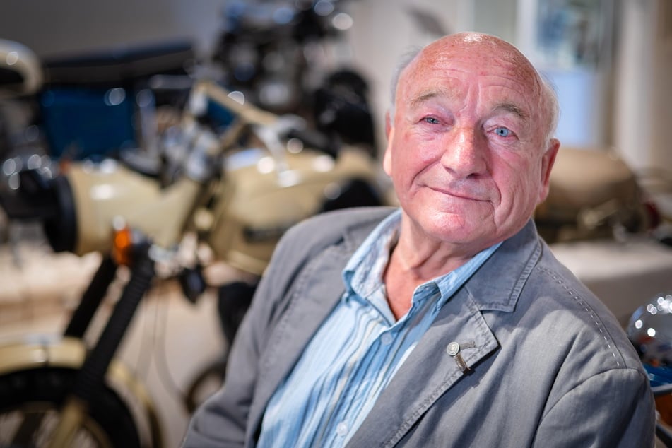 Rainer Reuter (79) freut sich über die neue Sonderausstellung.