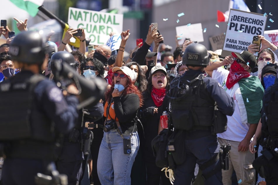 Seit Tagen protestieren die Menschen in Los Angeles gegen Trumps Einwanderungspolitik.