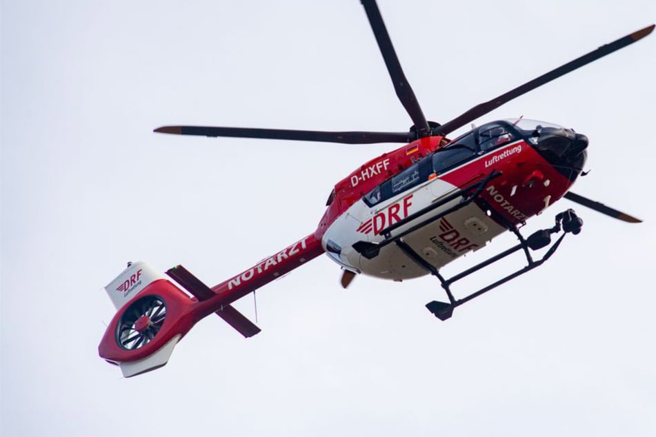 Auch eine Rettungshubschrauber-Besatzung konnte dem Kleinkind nicht mehr helfen. (Symbolbild)
