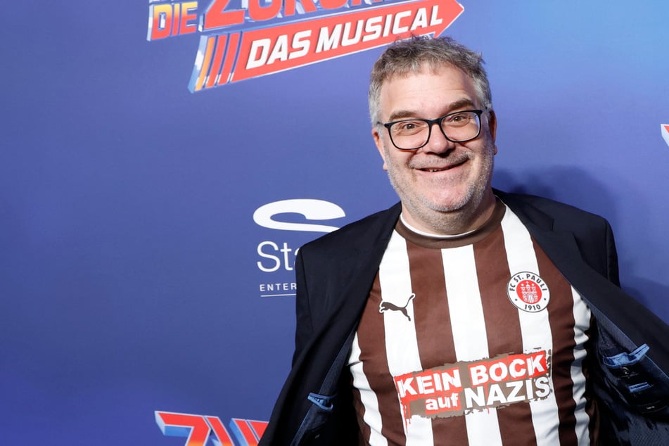 Moderator Elton (55) fürchtet, dass sich nach dem Eklat nichts ändern wird.