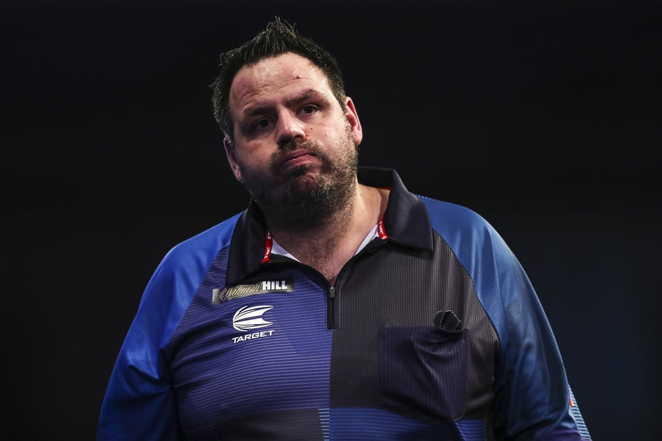 Aktuell legt Adrian Lewis (39) eine Pause ein, doch im kommenden Jahr möchte der frühere Doppel-Weltmeister wieder durchstarten.