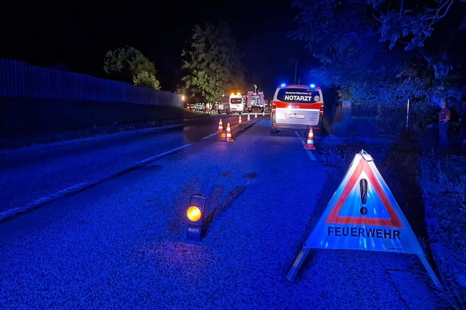 In der Nacht zu Sonntag kam bei Rohrberg ein Autofahrer durch einen Unfall ums Leben.