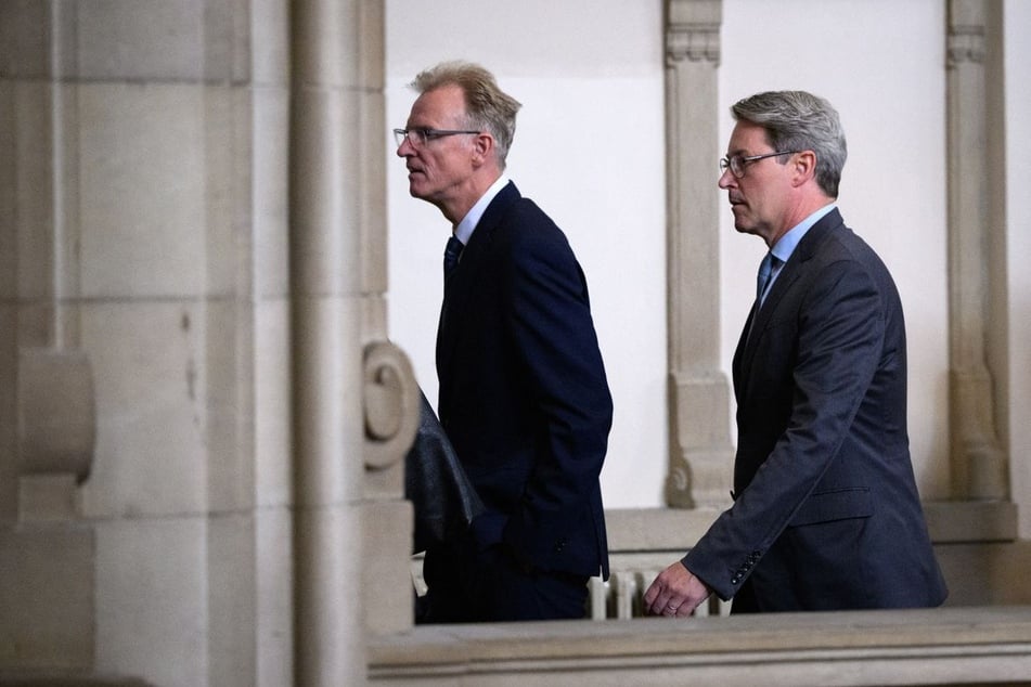 Ex-Verkehrsminister Andreas Scheuer (51, CSU) steht wegen der gescheiterten Pkw-Maut vor Gericht.