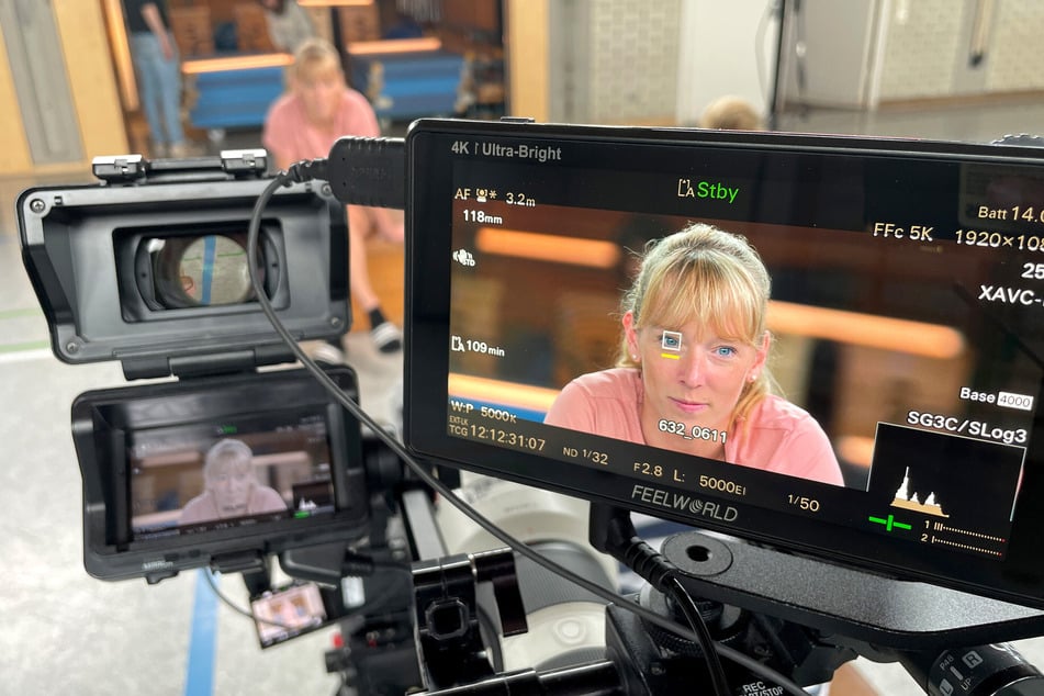 Die frühere Olympia-Turnerin Janine Berger (29) in einem interview mit dem SWR.