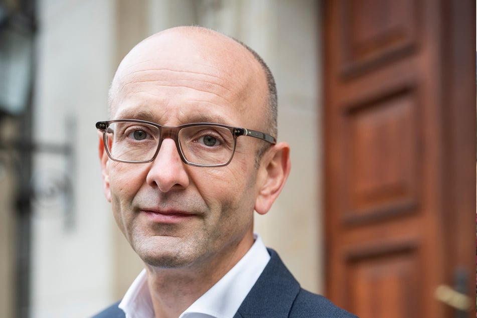 Beim Insolvenzverwalter Lucas Flöther (52) haben sich weitere Interessenten gemeldet, die Lingners Erbe übernehmen wollen.