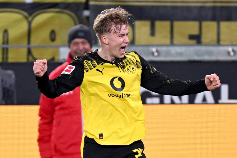 Daniel Svensson trift zum zwischenzeitlichen 2:2-Ausgleich.