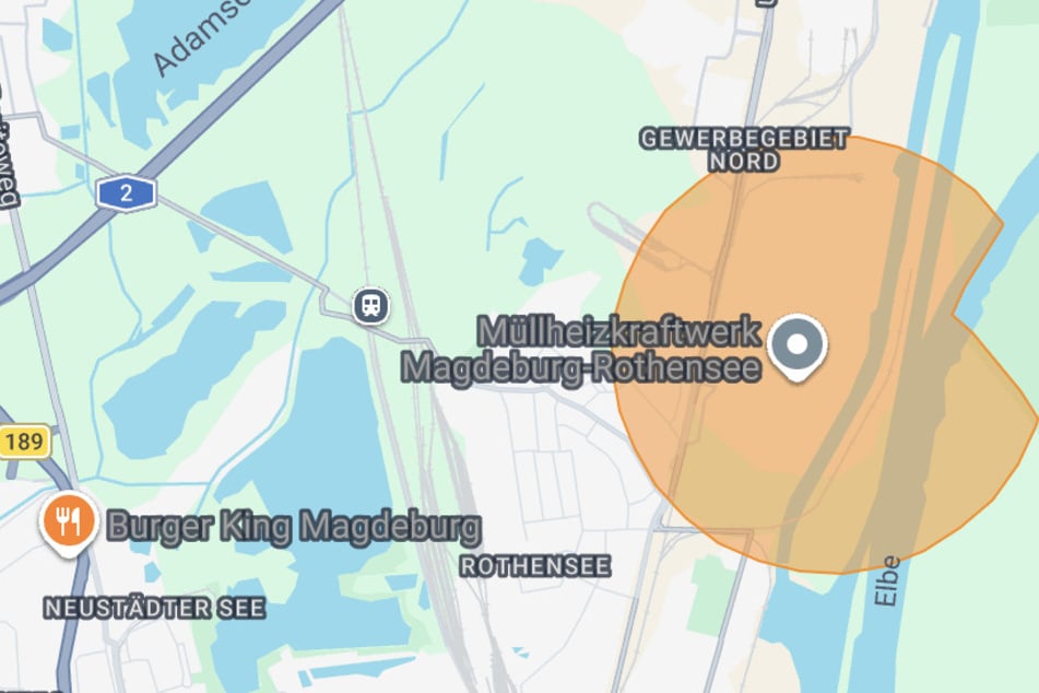 In Magdeburg-Rothensee ist ein Feuer in der Nähe des Müllheizkraftwerks ausgebrochen.