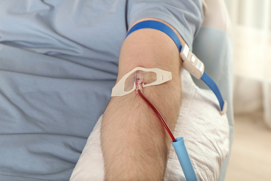 Akuter Mangel an Blutkonserven: Die Kölner Kliniken können wieder mehr operieren und brauchen dafür geeignete Spenden.