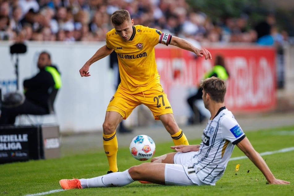 Antreiber und Vorlagengeber: Niklas Hauptmann (29, o.) bereitete beide Dresdner Treffer vor. Gerade die Vorlage zum 2:1 war herausragend.