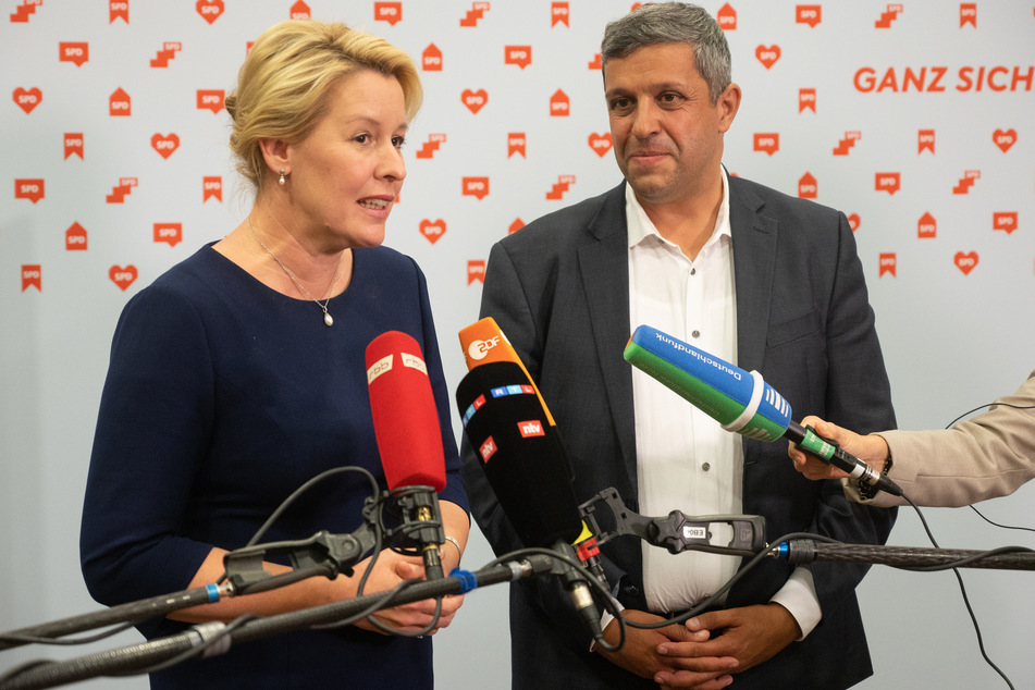 Spitzenkandidatin Franziska Giffey (43, links) und Co-Parteichef Raed Saleh (44) müssen sich jetzt Gedanken machen, mit wem die SPD in Berlin regieren will.