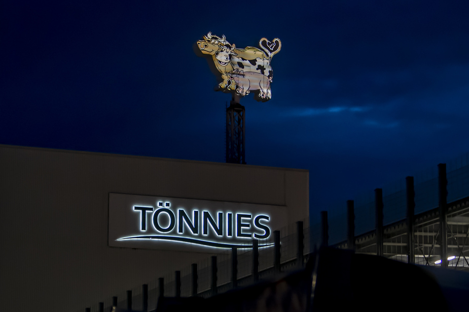 Außenansicht des Fleischwerks "Tönnies".