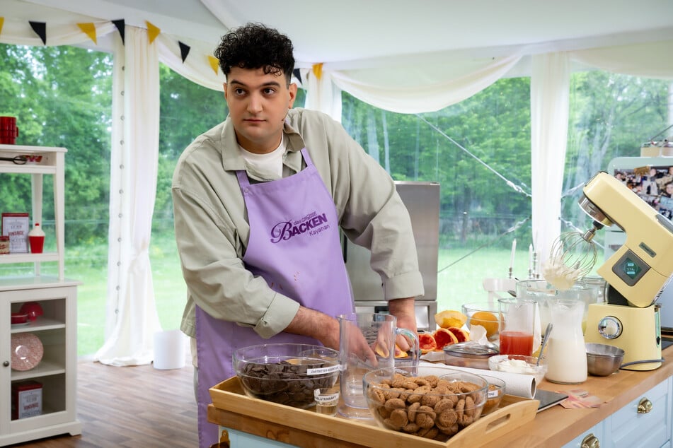 Kayahan (24) vermasselt seine ersten beiden Rezepte bei "Das große Backen".