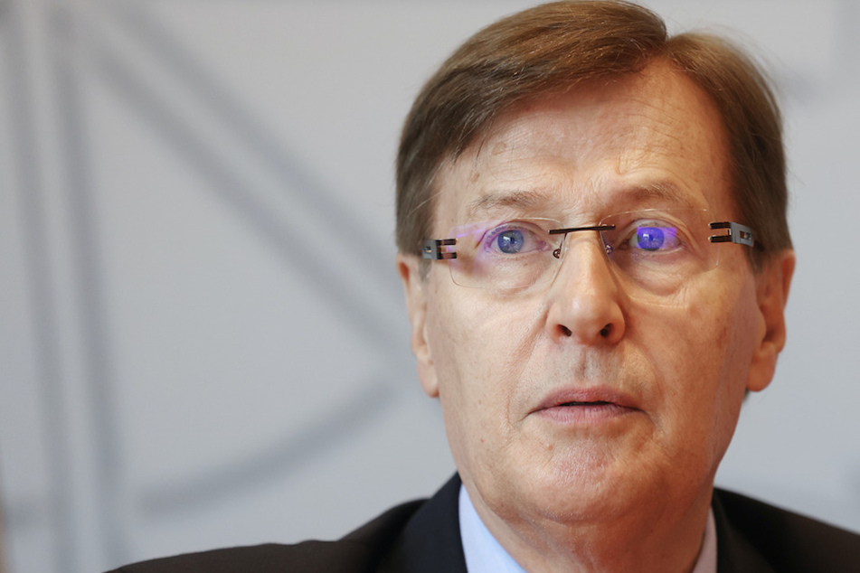 Nordrhein-Westfalens Justizminister Peter Biesenbach (73, CDU)