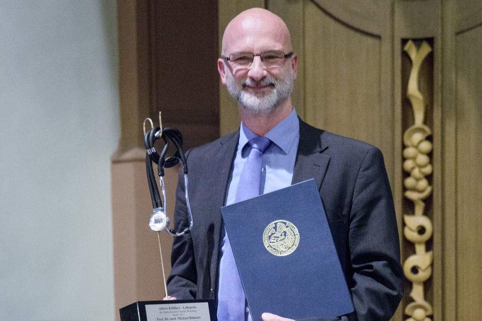 Rechtsmediziner Prof. Michael Bohnert untersuchte die Leiche. (Archivbild)