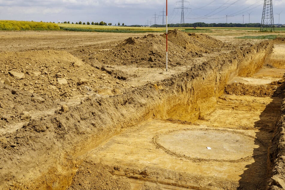 Archäologen buddeln wieder an neuer B169 in Sachsen