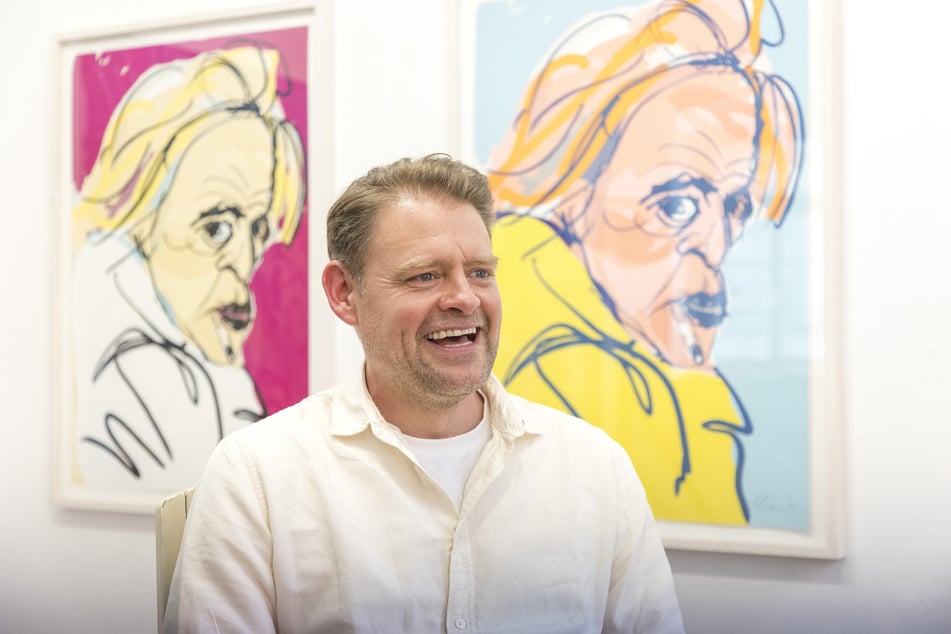 Klaus Kinski (†65) begleitet Max Giermann (49) nicht nur durch seine Comedy-Karriere, sondern auch in der Kunst.