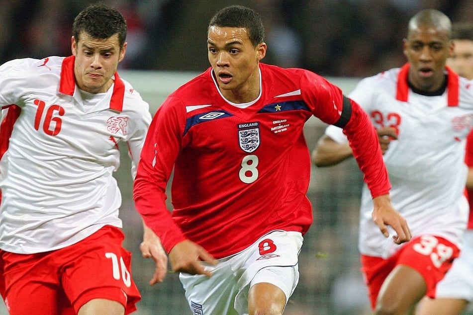 Jermaine Jenas (m.) schaffte es zu Hochzeiten seiner Karriere bis in die englische Nationalmannschaft (21 Spiele).