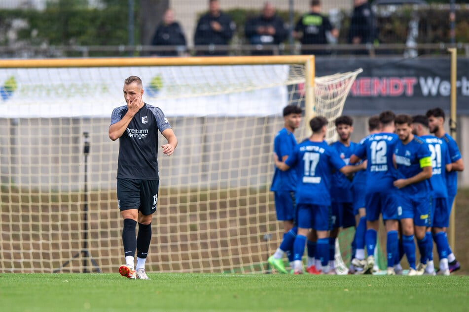 Chemie hat das Auswärtsspiel bei Hertha Zehlendorf mit 0:2 verloren.