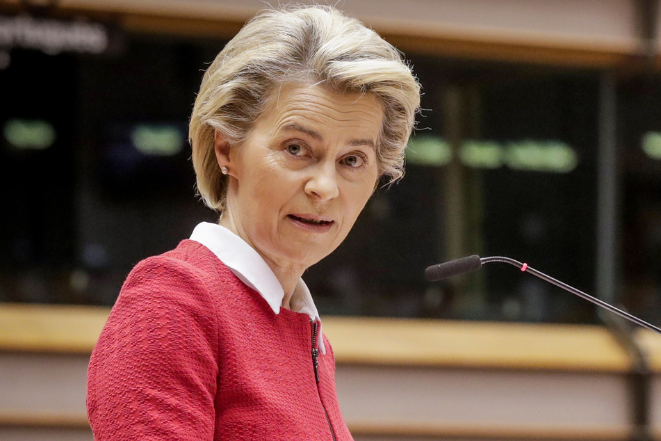 Ursula von der Leyen, Präsidentin der Europäischen Kommission, spricht während einer Debatte über das Brexit-Handelspakt am zweiten Tages einer Plenarsitzung im Europäischen Parlament in Brüssel.