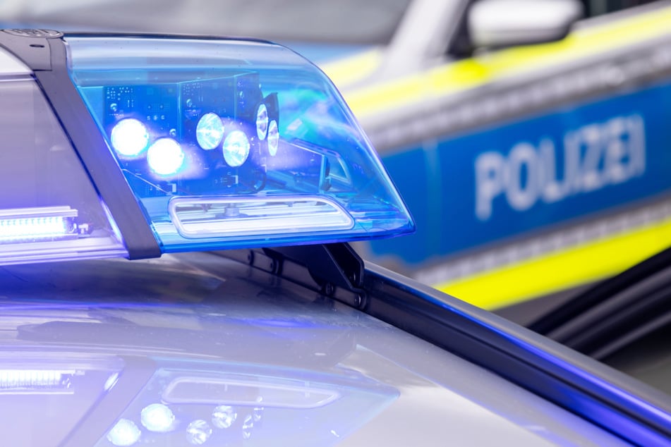 Eine Fahndung der Frankfurter Polizei nach dem Verdächtigen (33) und seinem noch unbekannten Begleiter blieb bislang ohne Erfolg. (Symbolfoto)