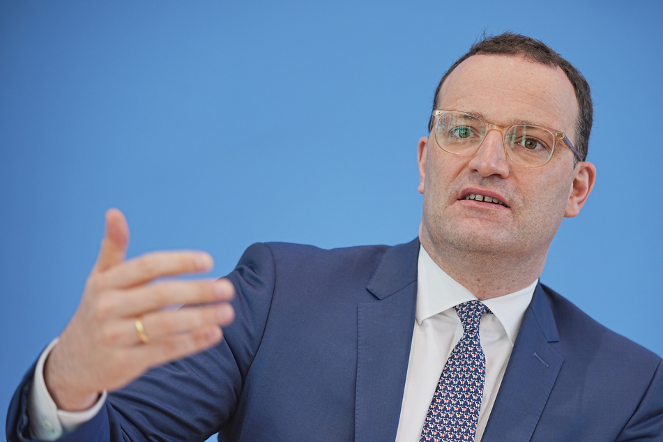 Bundesgesundheitsminister Jens Spahn (41, CDU).