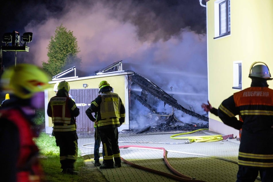 Die Ermittlungen zur Brandursache laufen.