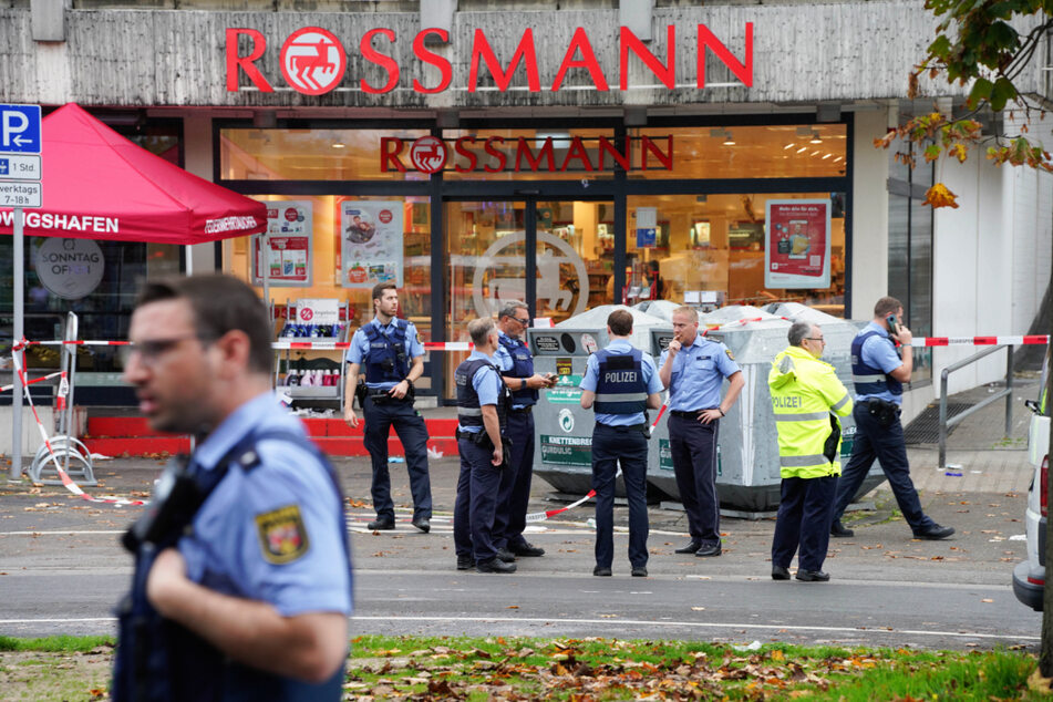 Zwei Tote bei Messerangriff in Ludwigshafen: Polizei schießt auf Flüchtigen