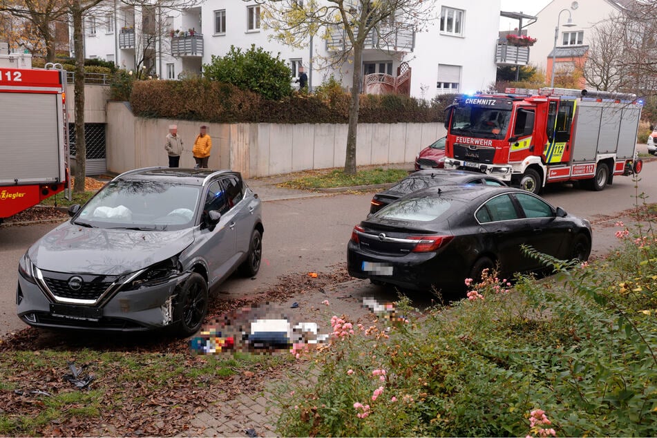 Rettungskräfte rückten am Montagmorgen zu einem Unfall in Chemnitz-Grüna aus.