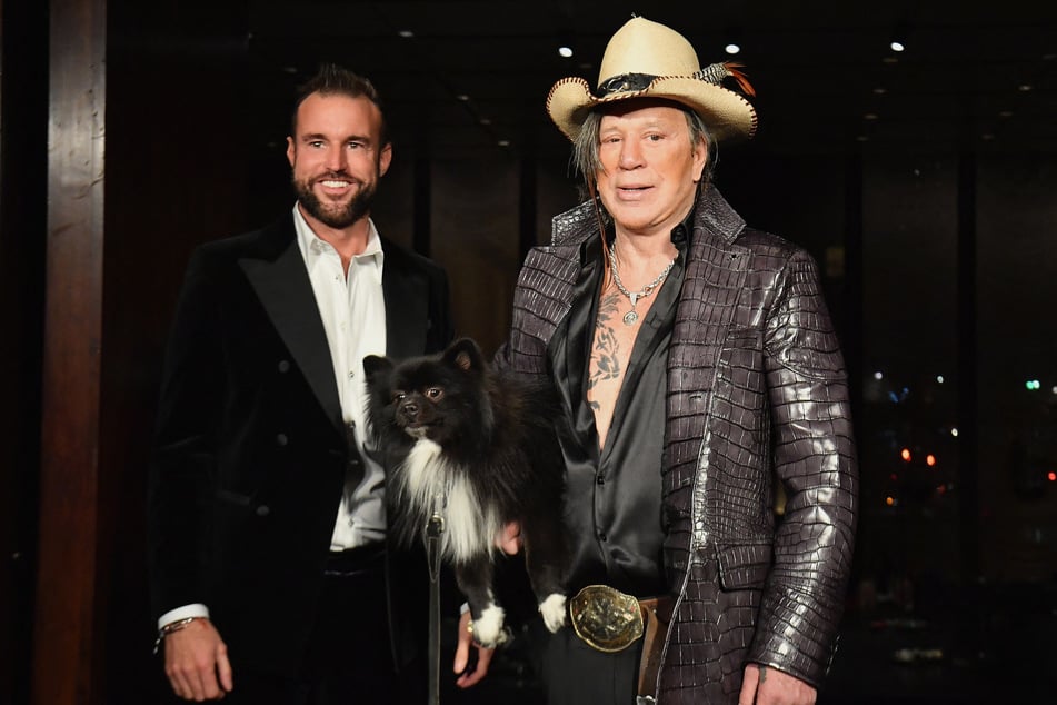 Mickey Rourke (73, r.) kämpfte in den letzten Jahren gegen seine Alkohol- und Drogenprobleme. (Archivfoto)